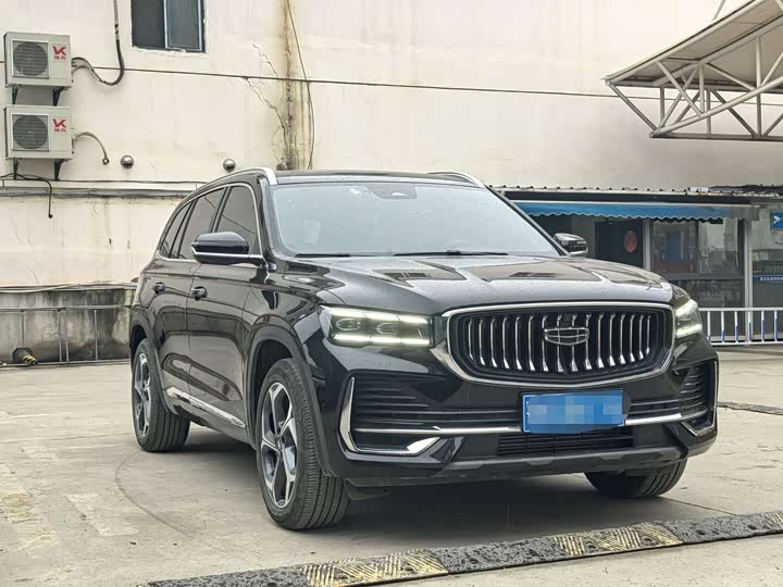 Фото 3 - Geely Monjaro