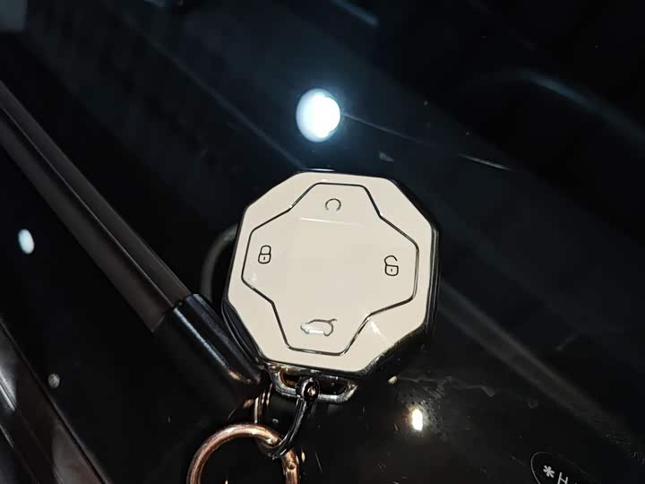 Фото 9 - Jetour T2