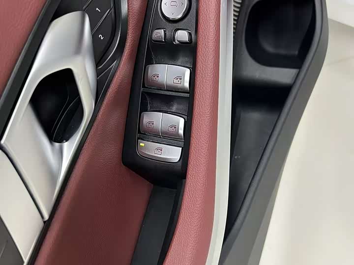 Фото 7 - BMW 3 Series