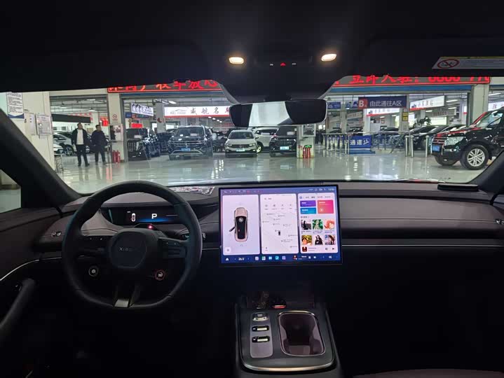 Фото 5 - Xiaomi SU7