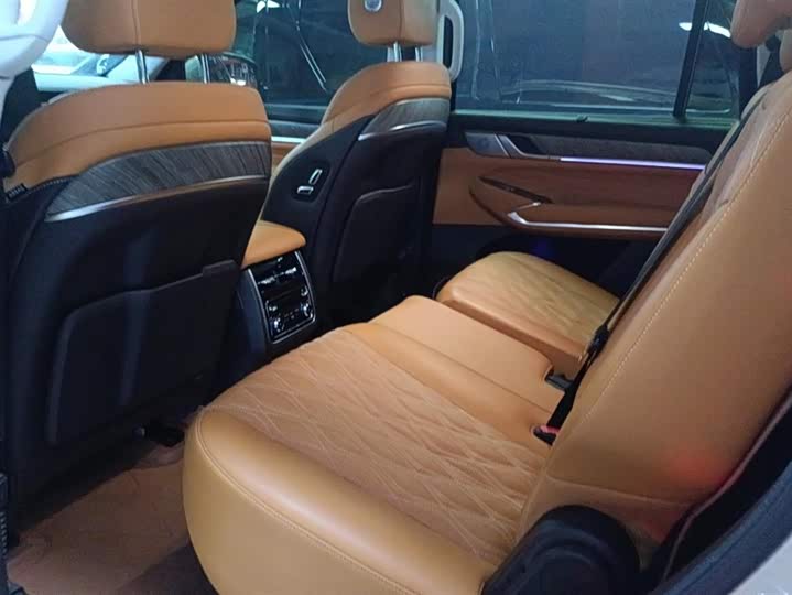 Фото 4 - Tank 500