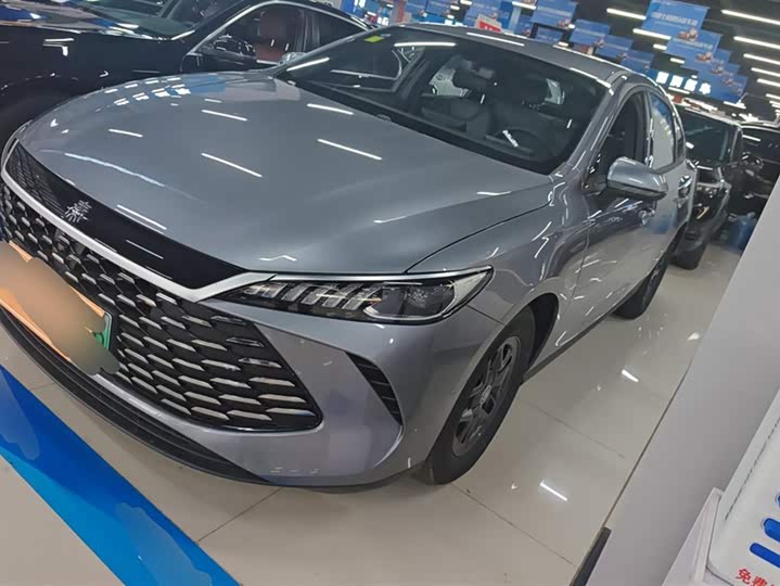 Фото 1 - BYD Qin Plus