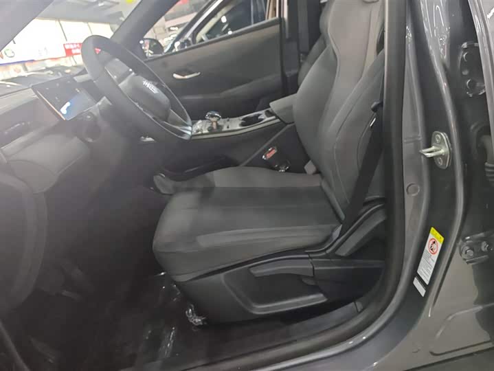 Фото 9 - BYD Qin Plus