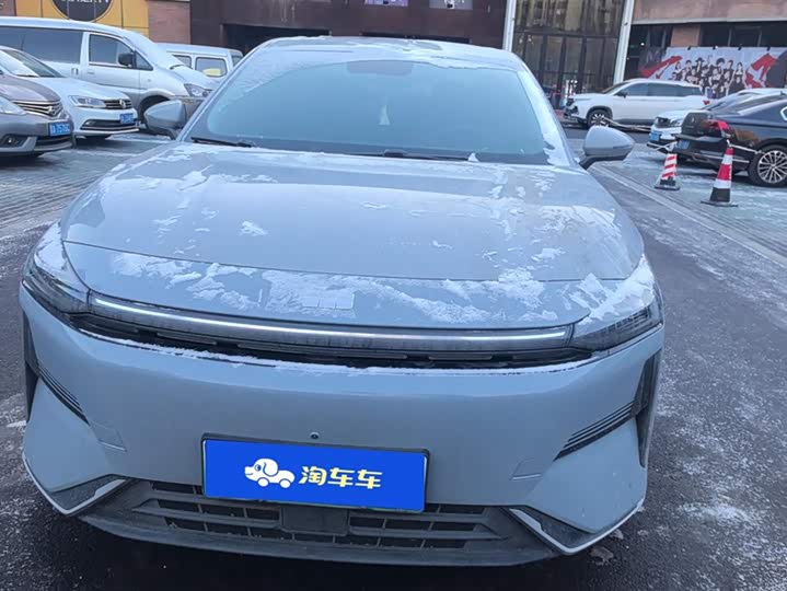 Фото 2 - Geely Galaxy L6