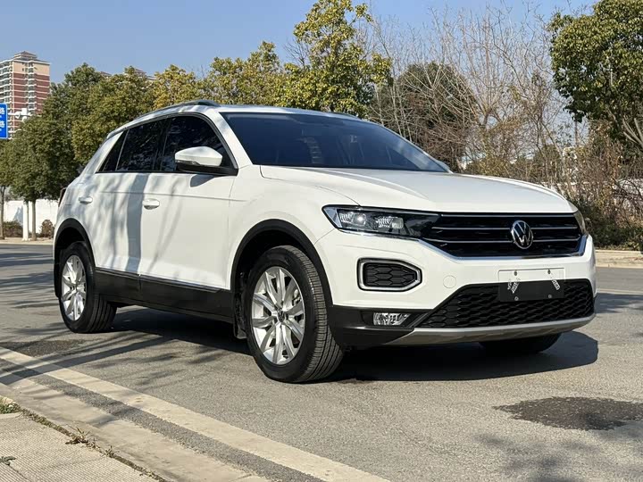 Фото 1 - Volkswagen T-Roc