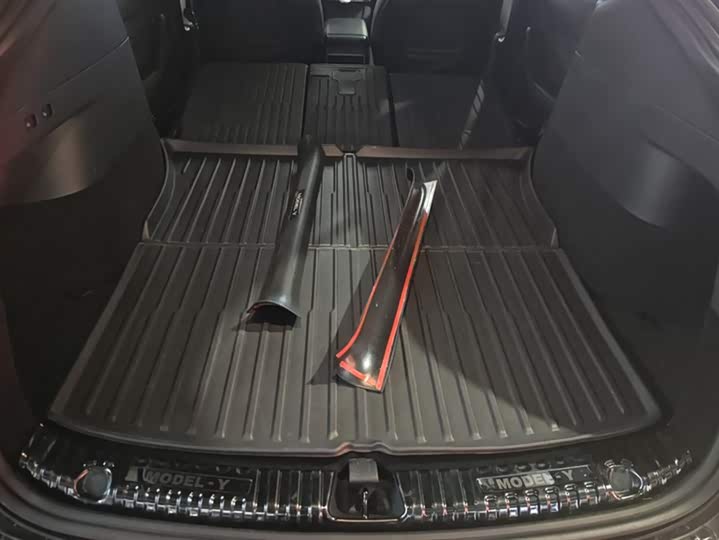 Фото 4 - Tesla Model Y