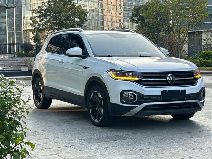 Фото 3 - Volkswagen Tacqua