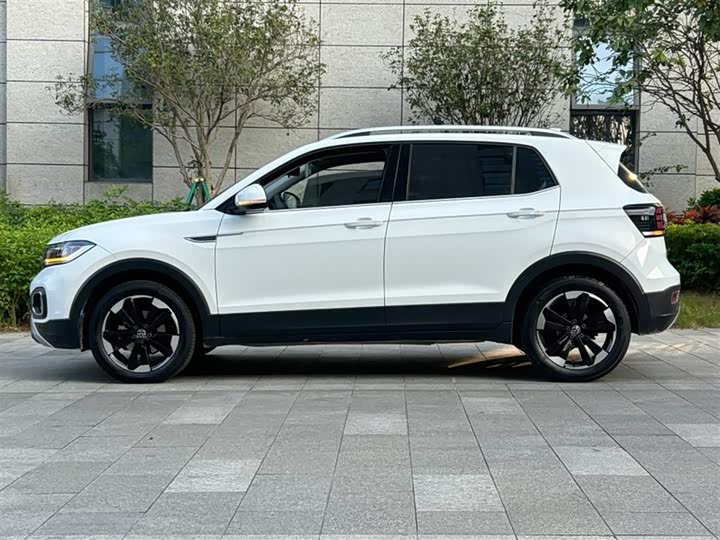 Фото 7 - Volkswagen Tacqua