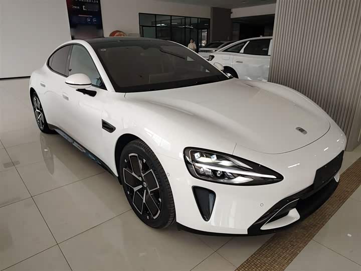 Фото 4 - Xiaomi SU7