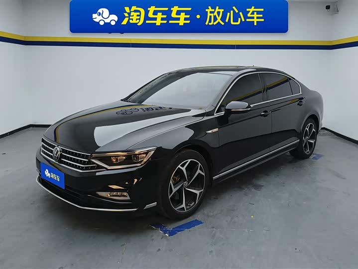 Фото 1 - Volkswagen Magotan