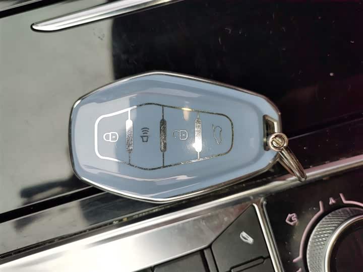 Фото 9 - Jetour X70