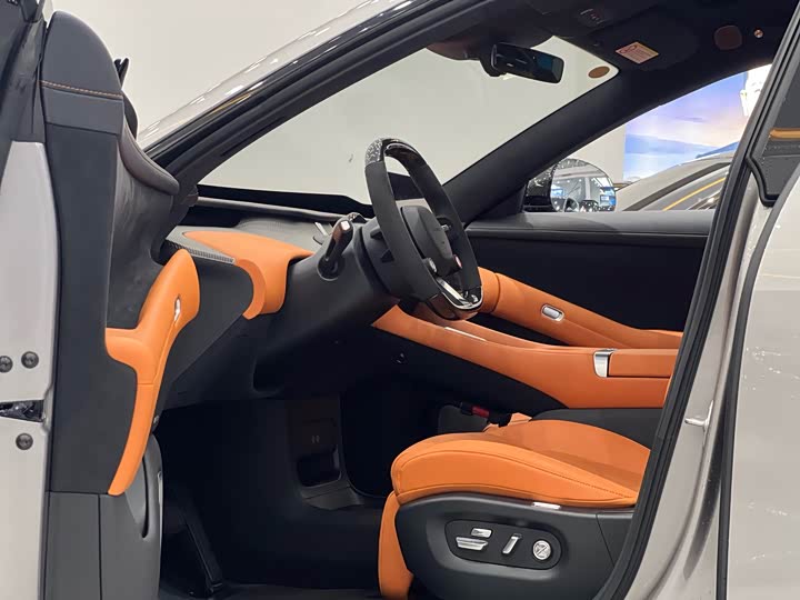 Фото 5 - Xiaomi SU7