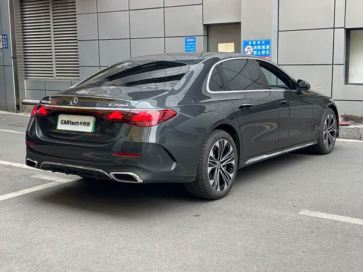 Фото 5 - Mercedes-Benz E-Class Hybrid