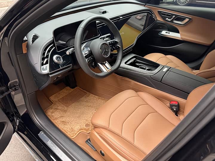 Фото 9 - Mercedes-Benz E-Class Hybrid