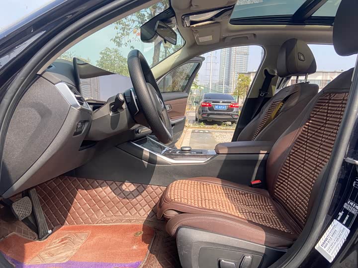 Фото 4 - BMW 3 Series