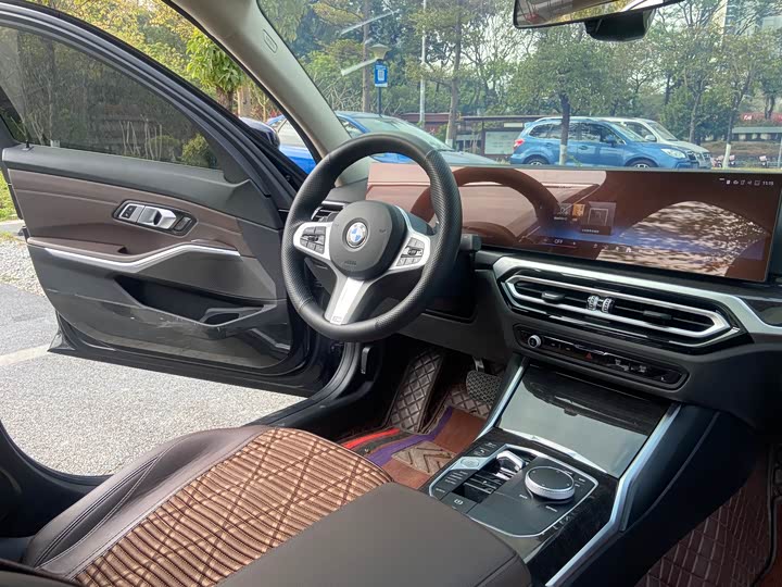 Фото 7 - BMW 3 Series