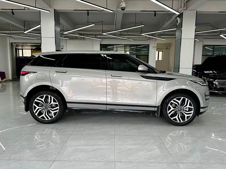 Фото 2 - Land Rover Range Rover Evoque L