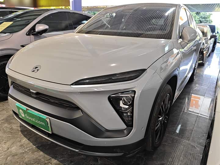 Фото 1 - Nio EC6