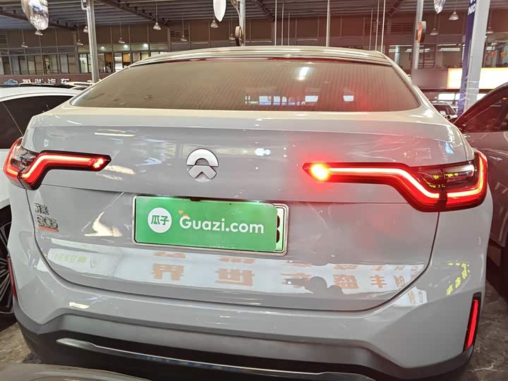 Фото 6 - Nio EC6