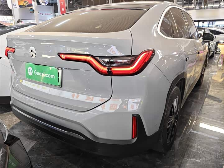 Фото 7 - Nio EC6