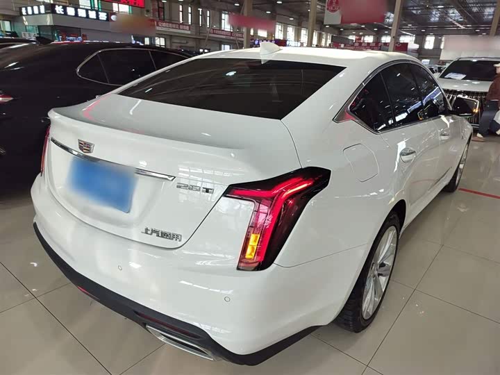 Фото 7 - Cadillac CT5