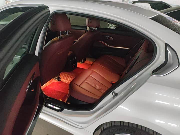 Фото 5 - BMW 3 Series