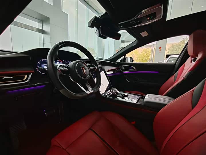 Фото 9 - Hongqi H6