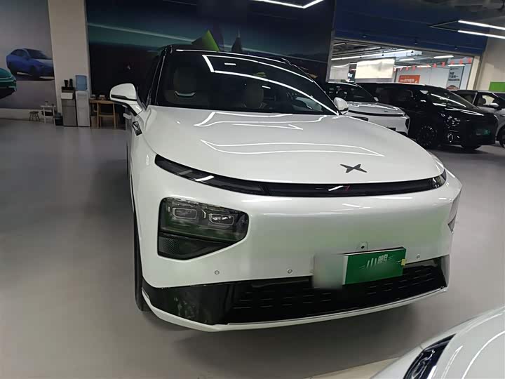 Фото 3 - XPeng G9