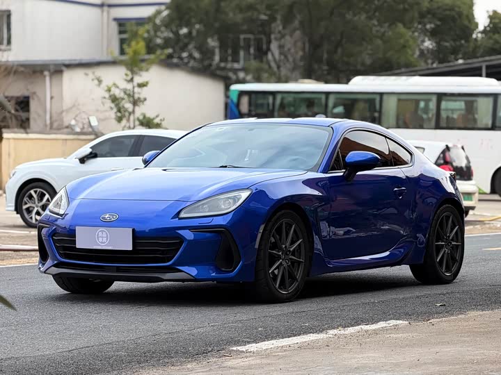Фото 1 - Subaru BRZ