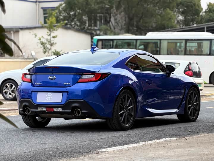 Фото 6 - Subaru BRZ