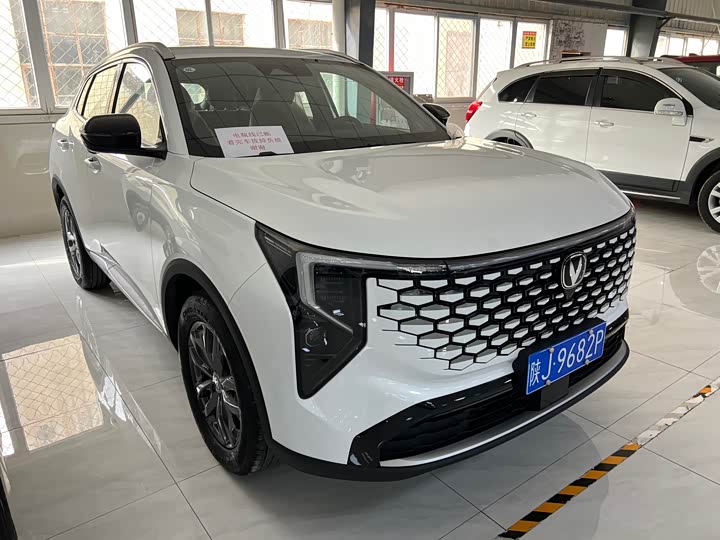 Фото 2 - Changan CS55 Plus