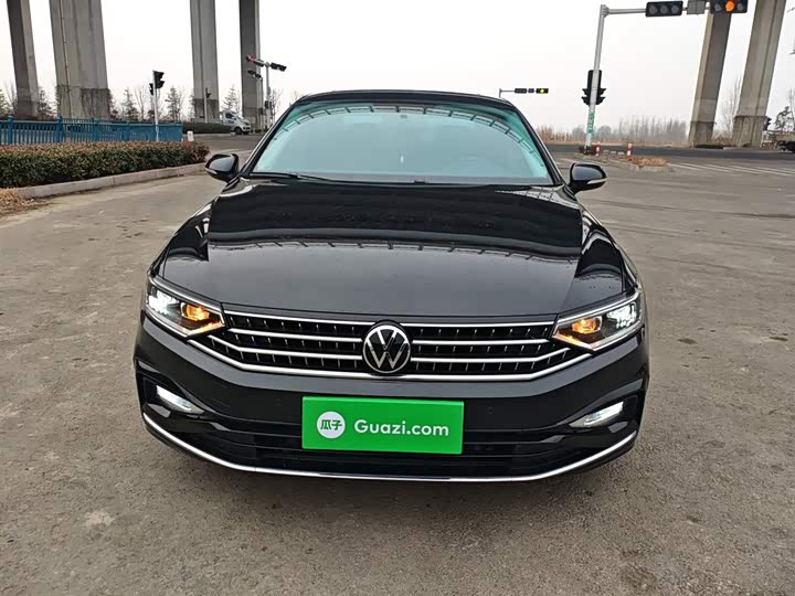 Фото 3 - Volkswagen Magotan