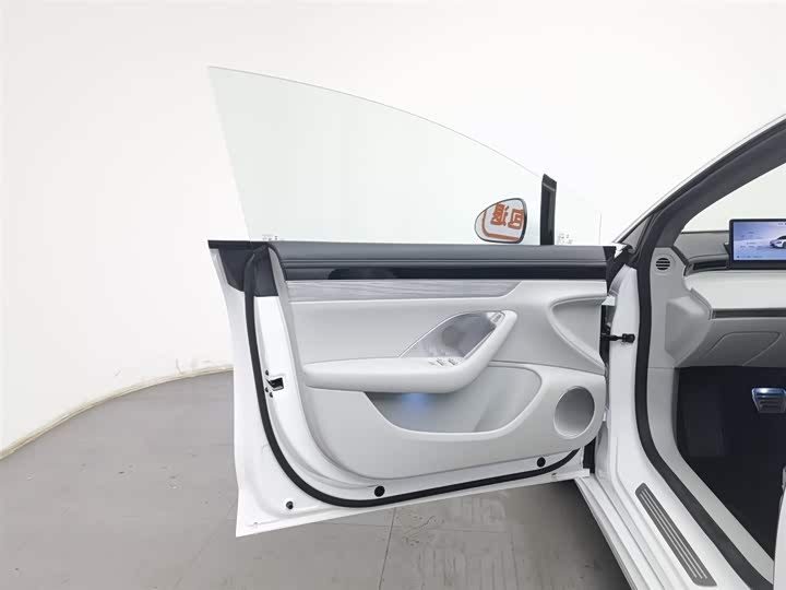 Фото 8 - Luxeed S7