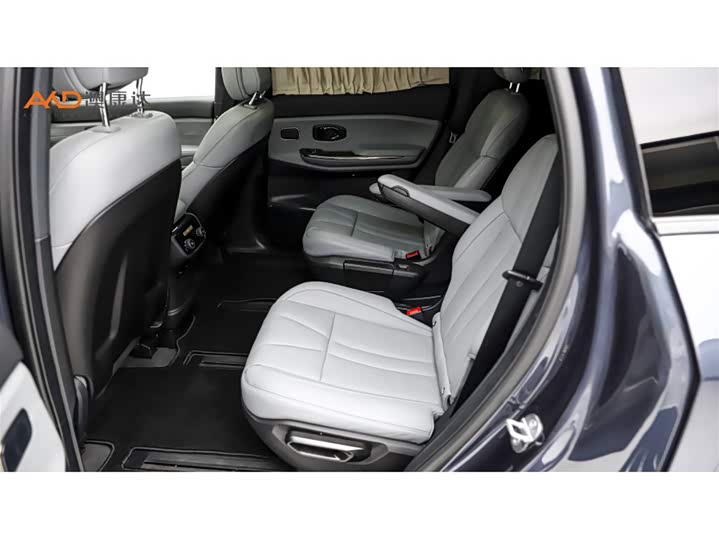 Фото 7 - Nio ES8