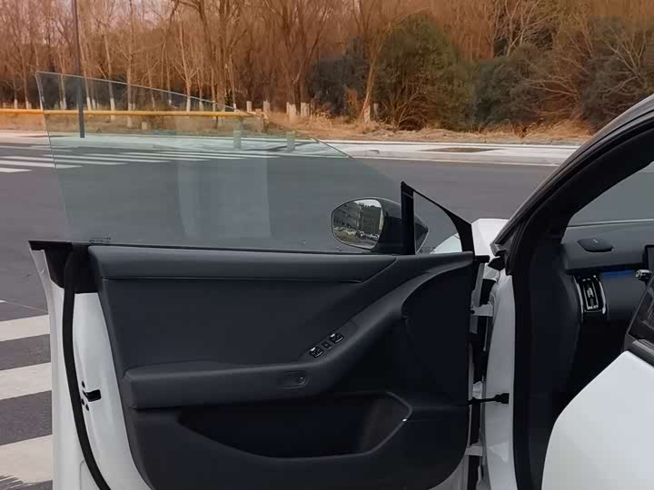 Фото 8 - XPeng F57