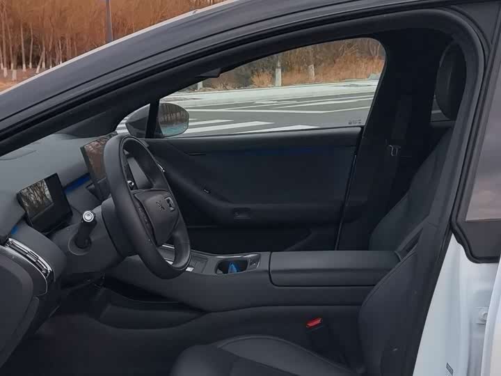 Фото 9 - XPeng F57