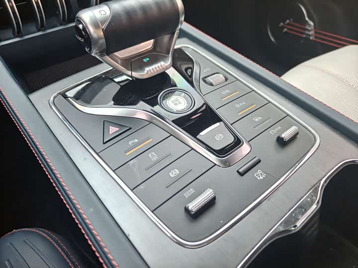 Фото 8 - BYD Yuan Plus