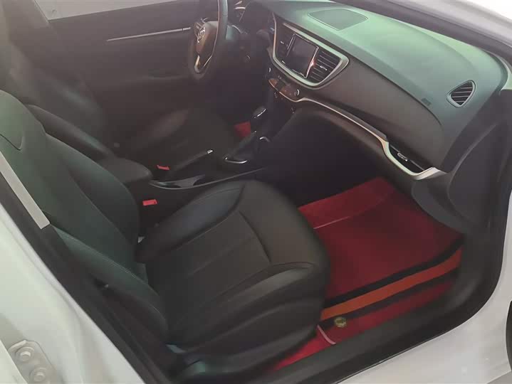 Фото 8 - Buick Excelle GT