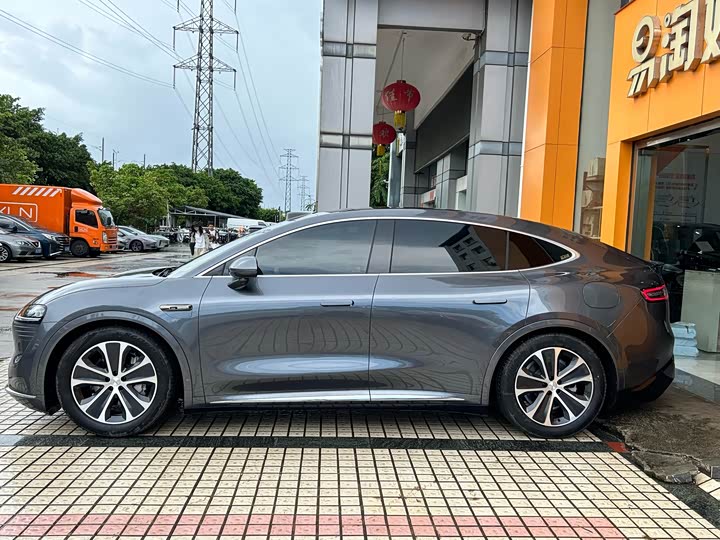 Фото 8 - Luxeed R7