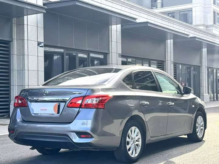 Фото 9 - Nissan Sylphy