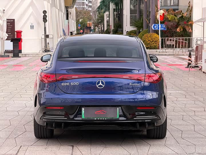 Фото 5 - Mercedes-Benz EQE