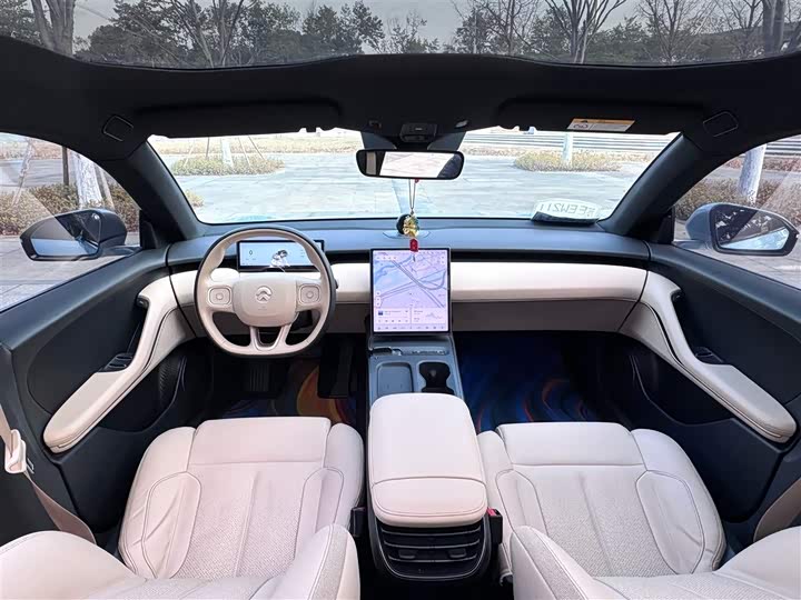 Фото 7 - Nio ET5T