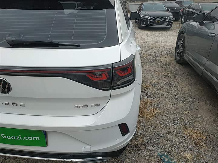 Фото 8 - Volkswagen T-Roc