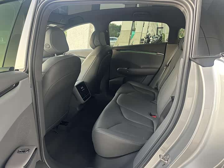 Фото 5 - XPeng G7