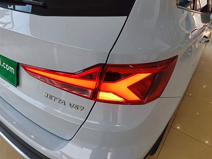 Фото 8 - Jetta VS7