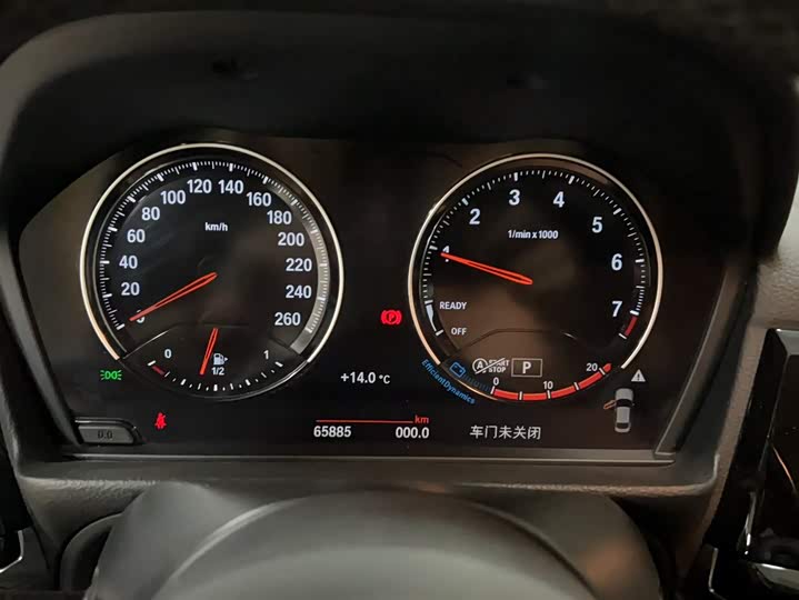 Фото 3 - BMW 1 Series