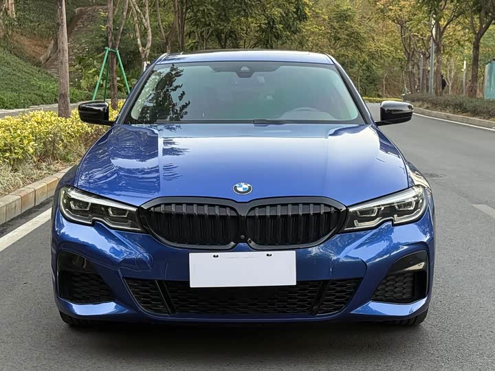 Фото 2 - BMW 3 Series