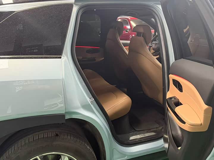 Фото 8 - Nio ES6