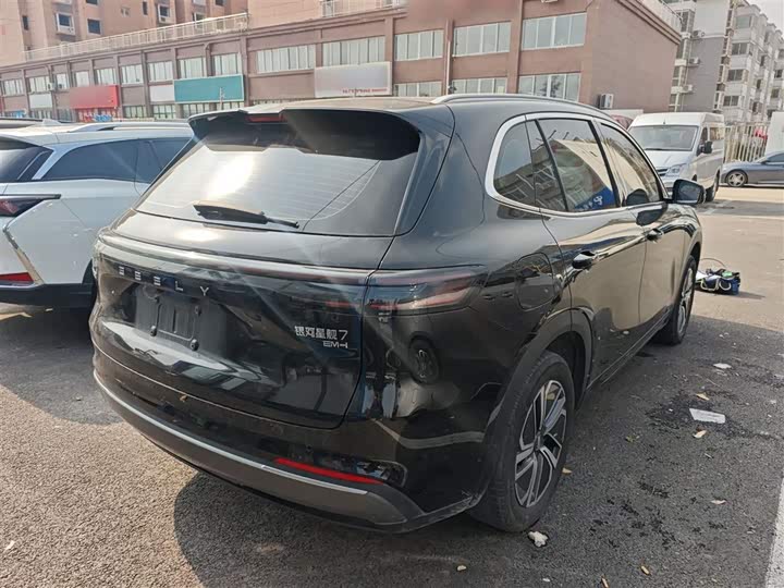 Фото 7 - Geely Galaxy Starship 7