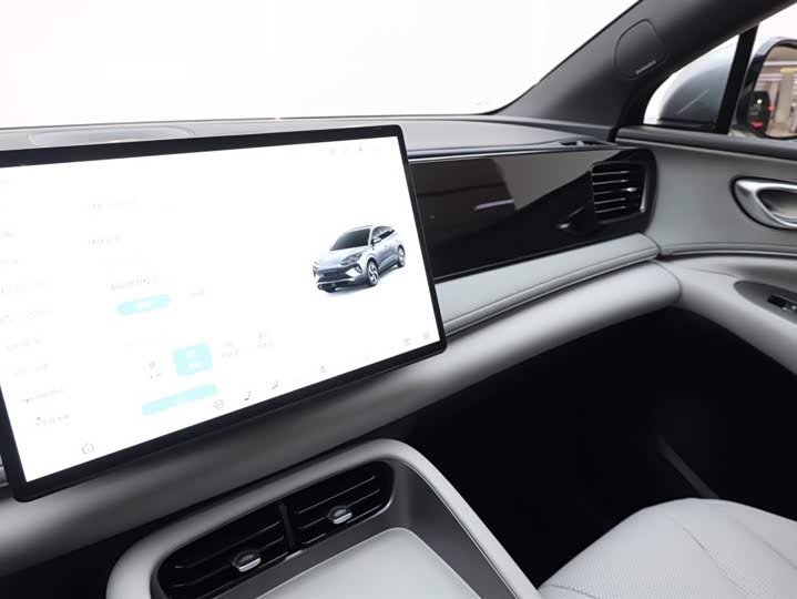 Фото 3 - BYD Sea Lion 06 Hybrid/EV